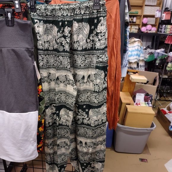 Green Elephant Pants from Zig Zag Asian Collection - Free Size - NWT - Picture 2 of 4